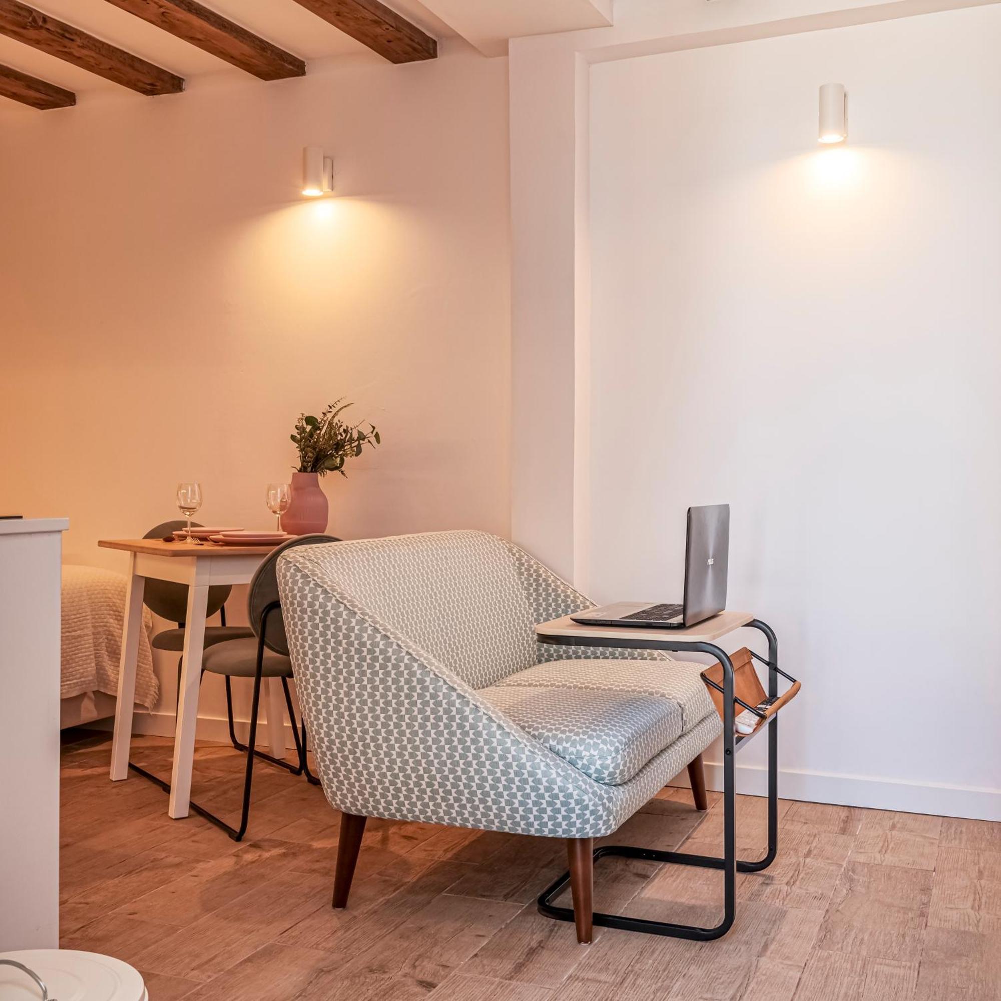 Chalet Marias - Parede Beach Apartments Dış mekan fotoğraf
